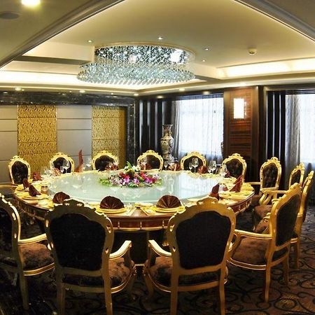 Отель Gansu International Ланьчжоу Экстерьер фото